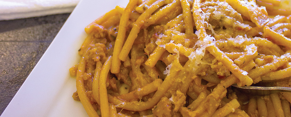 Paprika and White Wine Bucatini