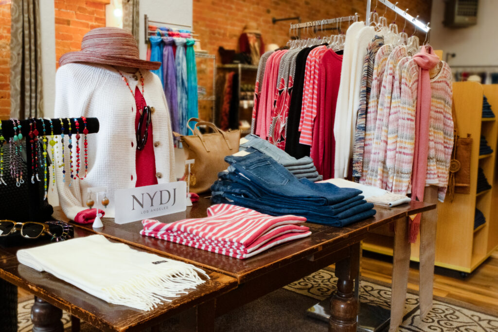 belle starr front table final